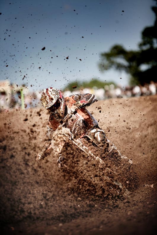 Photo:  Motocross 2